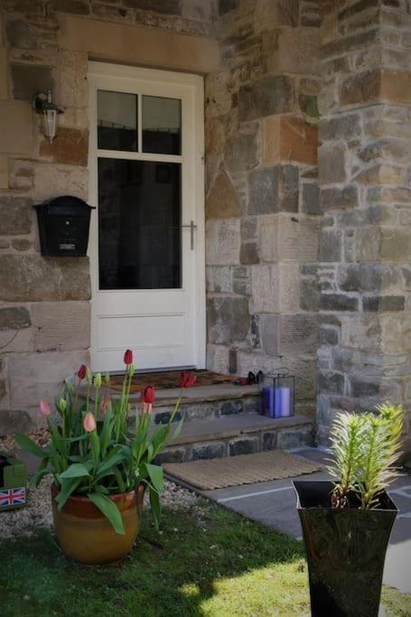 Loch Lomond Unique Selfcontained Bed+Bathroom Alexandria Exterior foto